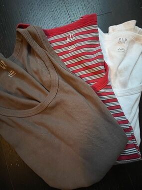 3 NEW GAP Ribbed Tank Tops - Brown, Red Striped, White